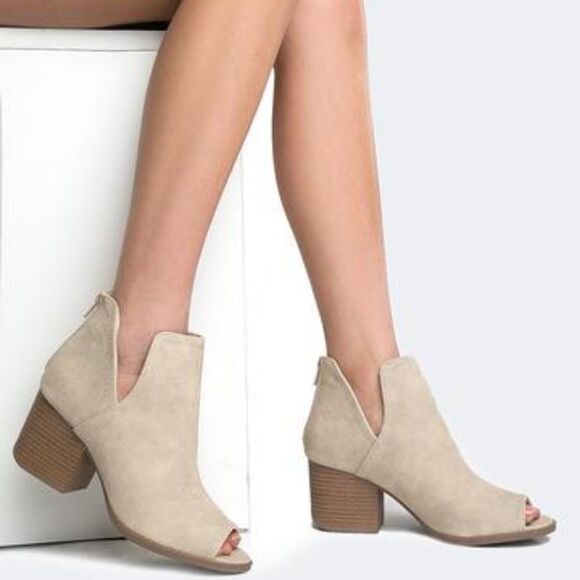 ANTHROPOLOGIE Susina Carina Suede Open Toe Bootie - Picture 16 of 16